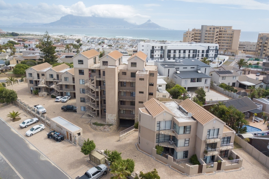 1 Bedroom Property for Sale in Waves Edge Western Cape